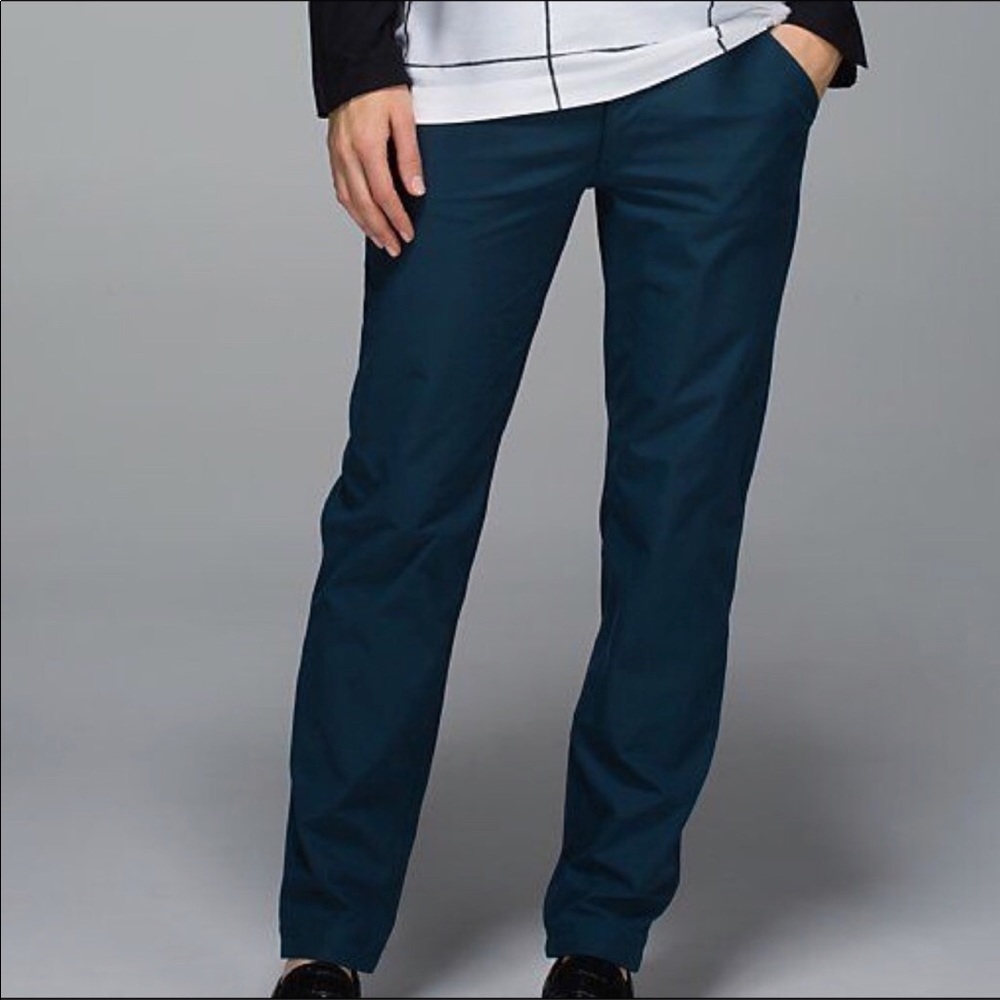 Lululemon Day Trip Boyfriend Pant in Turquoise